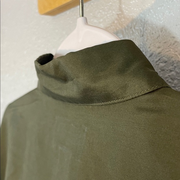 VNTG JT Beckett 100% Silk Button Down Shirt – Olive Green Long Sleeve Size L - Picture 9 of 13